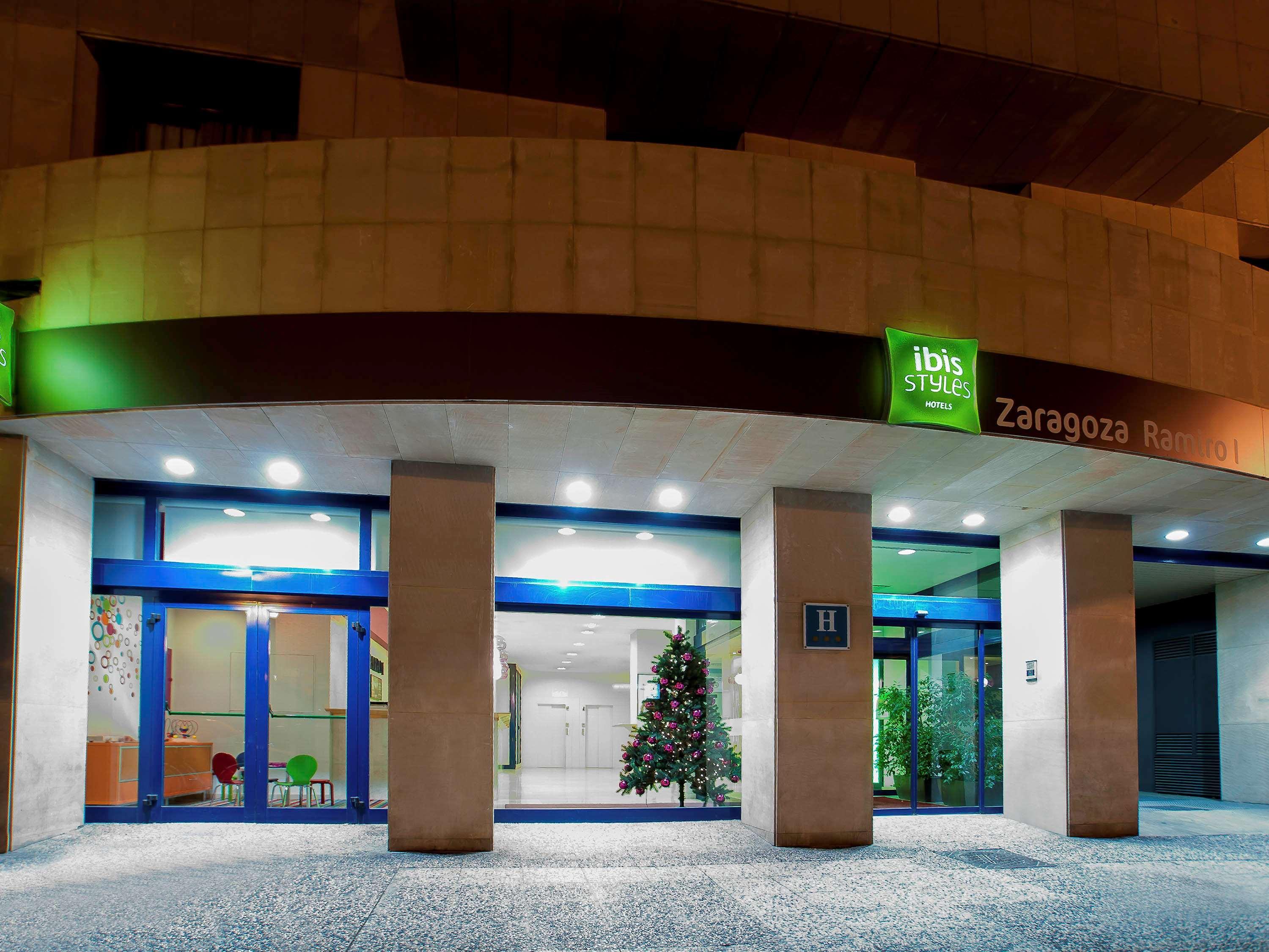 Готель Ibis Styles Zaragoza Ramiro I Екстер'єр фото