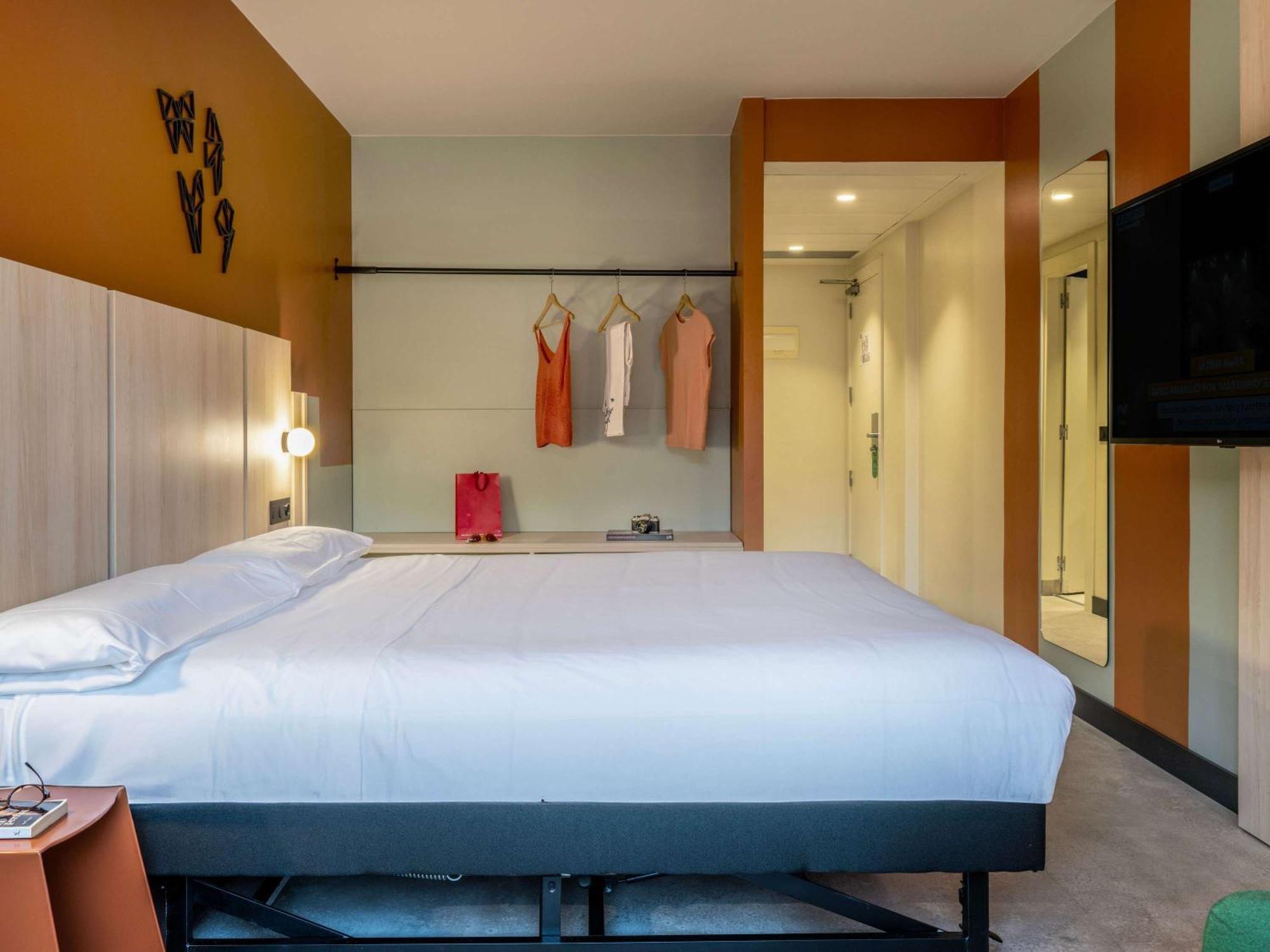Готель Ibis Styles Zaragoza Ramiro I Екстер'єр фото