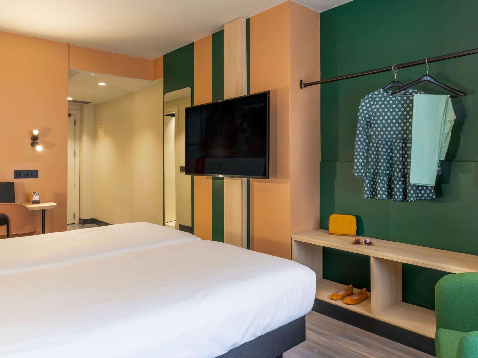 Готель Ibis Styles Zaragoza Ramiro I Екстер'єр фото
