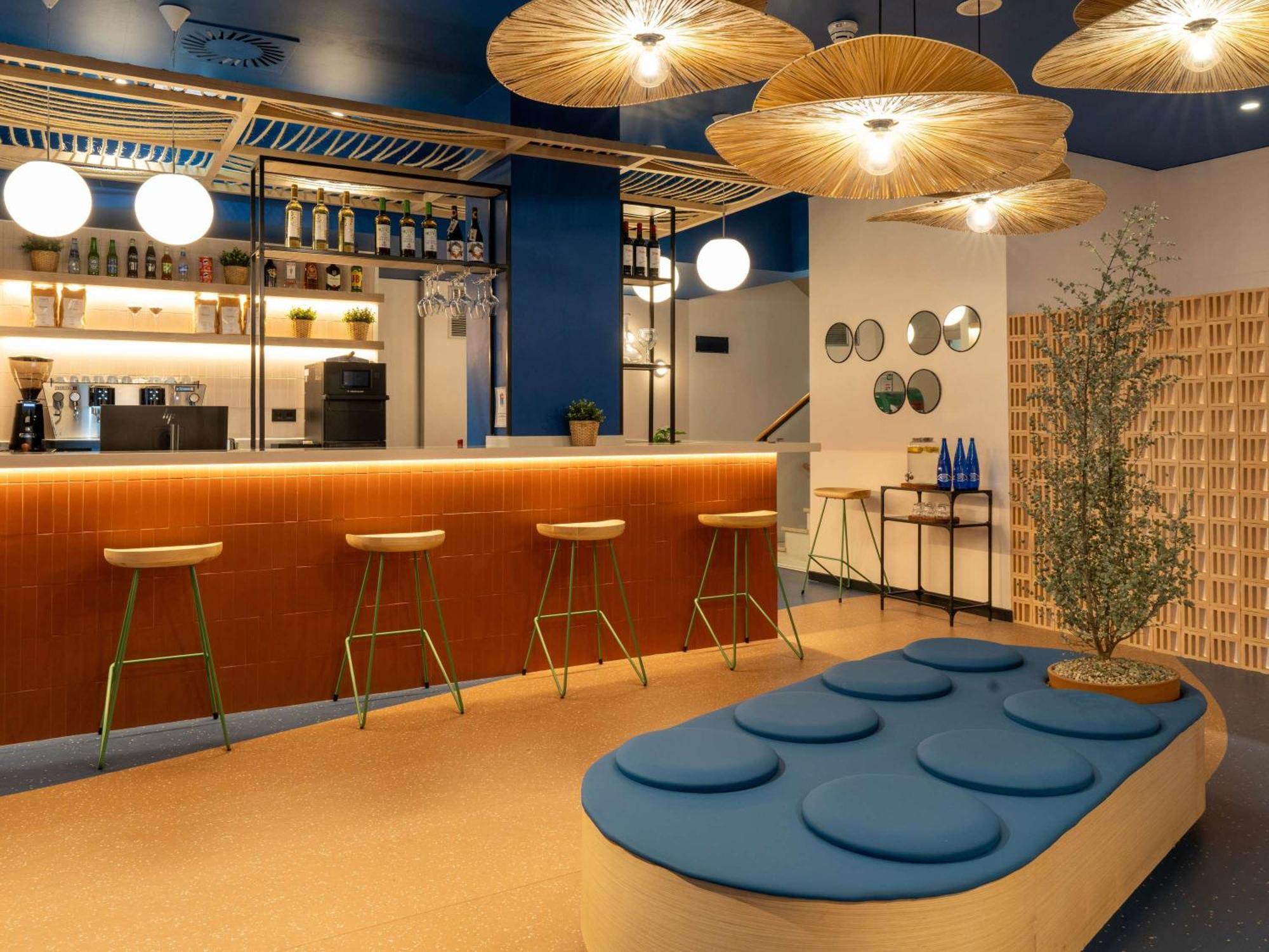 Готель Ibis Styles Zaragoza Ramiro I Екстер'єр фото